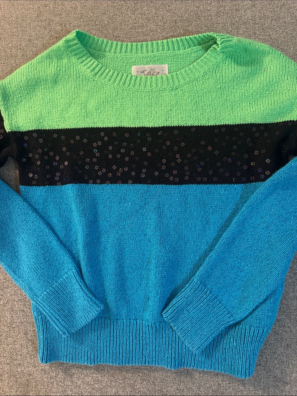 5/$15- Colorblock Crewneck Sweater - Green, Black & Teal